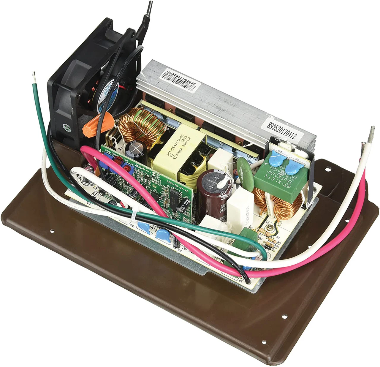 WFCO WF-8935-AD WF-8900-AD Series Power Center - 35 Amp, 105-130 VAC, 60 Hz, 600W - WF-8935-AD