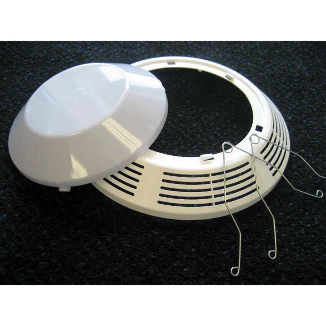Ventline VB0589-00 Breeze 360 Exhaust Fan Accessories - Lens Cover, Grille & Clips - VB0589-00