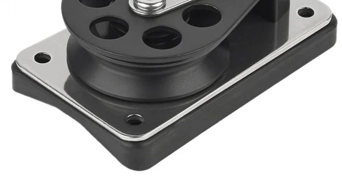 Schaefer Block, Series 5 Cheek Pad Adapts To Spars.