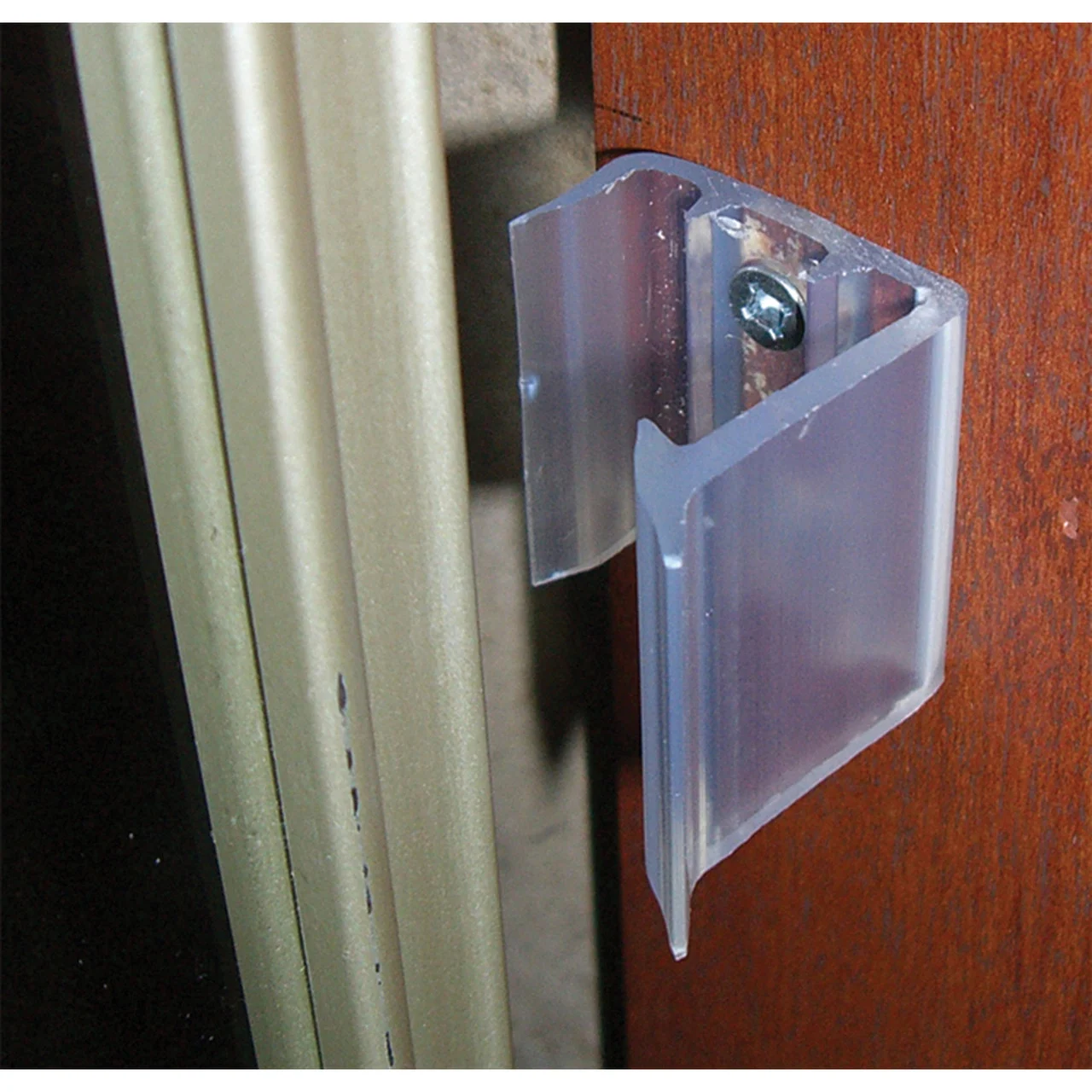 JR Products 20665 Sliding Mirror Door Catch - 20665